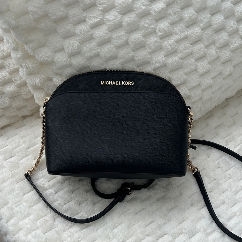 Michael Kors Elegant Black Crossbody Bag